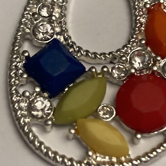 Silver Tone Paint Palette Earrings - Picture 2 of 13